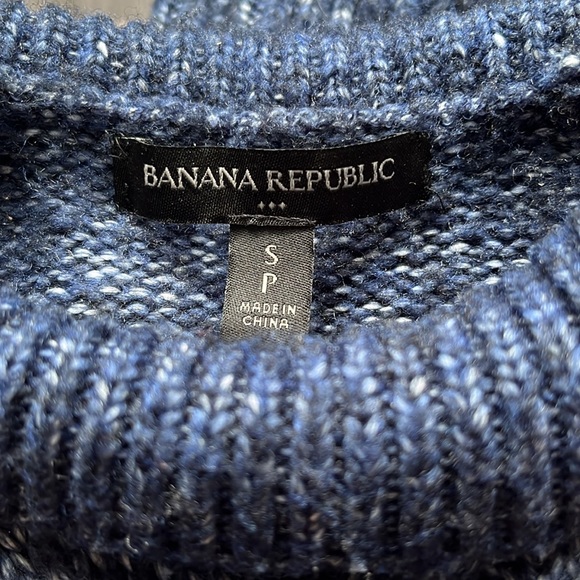 Banana Republic Knit sweater - Picture 4 of 4